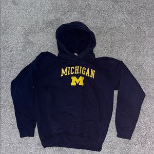 Blue kids youth Michigan Wolverines UM Football hooded hoodie sweatshirt L child